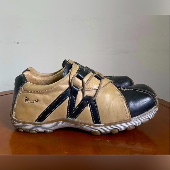 Vintage Unisex Dr. Martens 8B25 Tan Leather Comfort Walking Shoes | US 7 - Picture 1 of 8